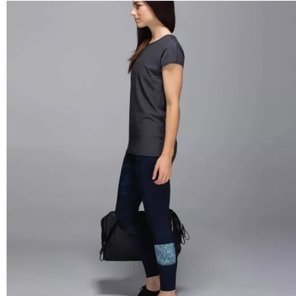 Lululemon Athletica Navy Leggings Size 4 - Picture 1 of 11